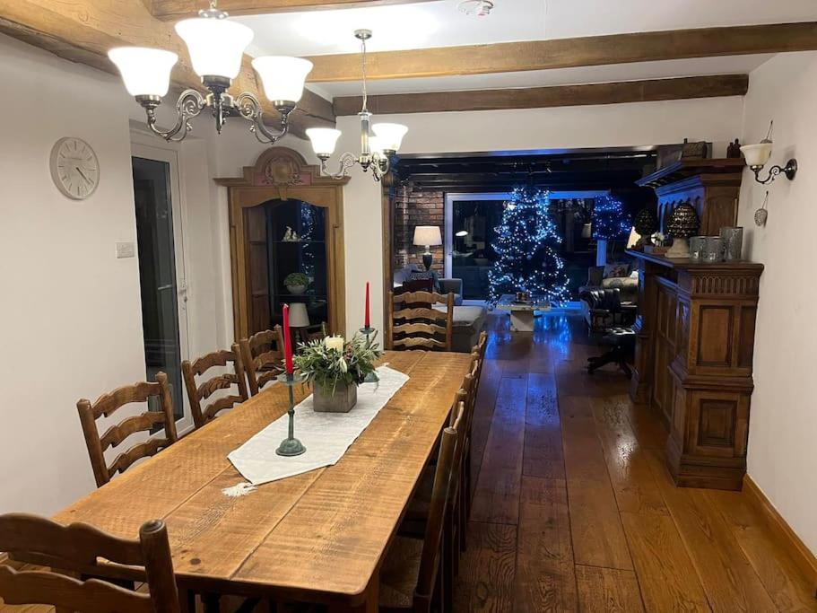 Eaton  Brownhills 빌라 외부 사진